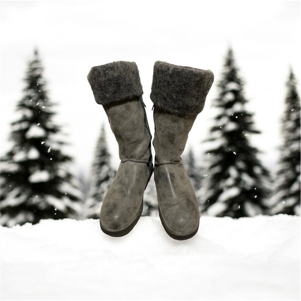 Lined MuK Luks Size 7 women's Grey